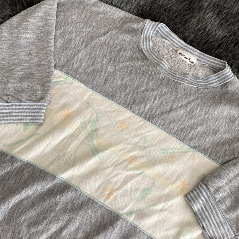 Old school light Gray and pale blue Striped winter theme crewneck Sweater - Picture 3 of 17